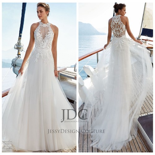 Gorgeous lace wedding dress