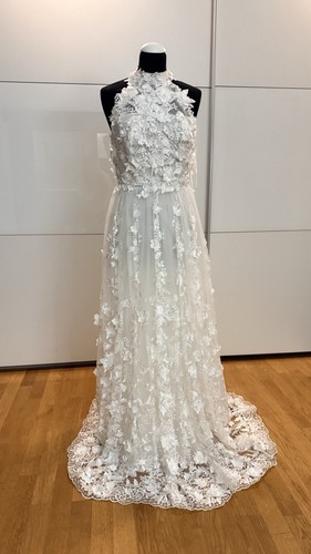 Hochzeitskleid von pronovias - hochzeitskleid,